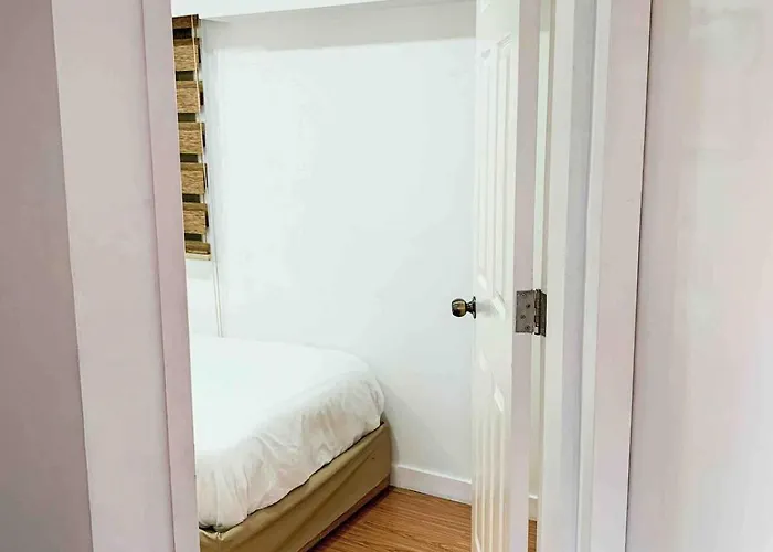 2br W Pool Loft At Victoria Bgc Taguig *